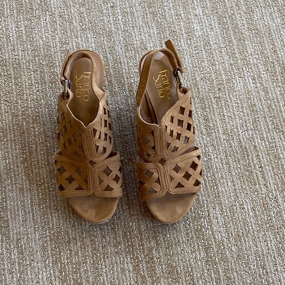 Wedge sandals
